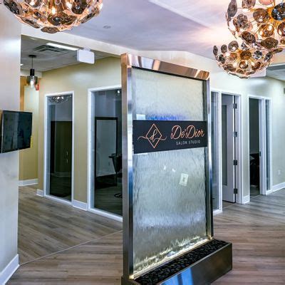 de dior salon suites